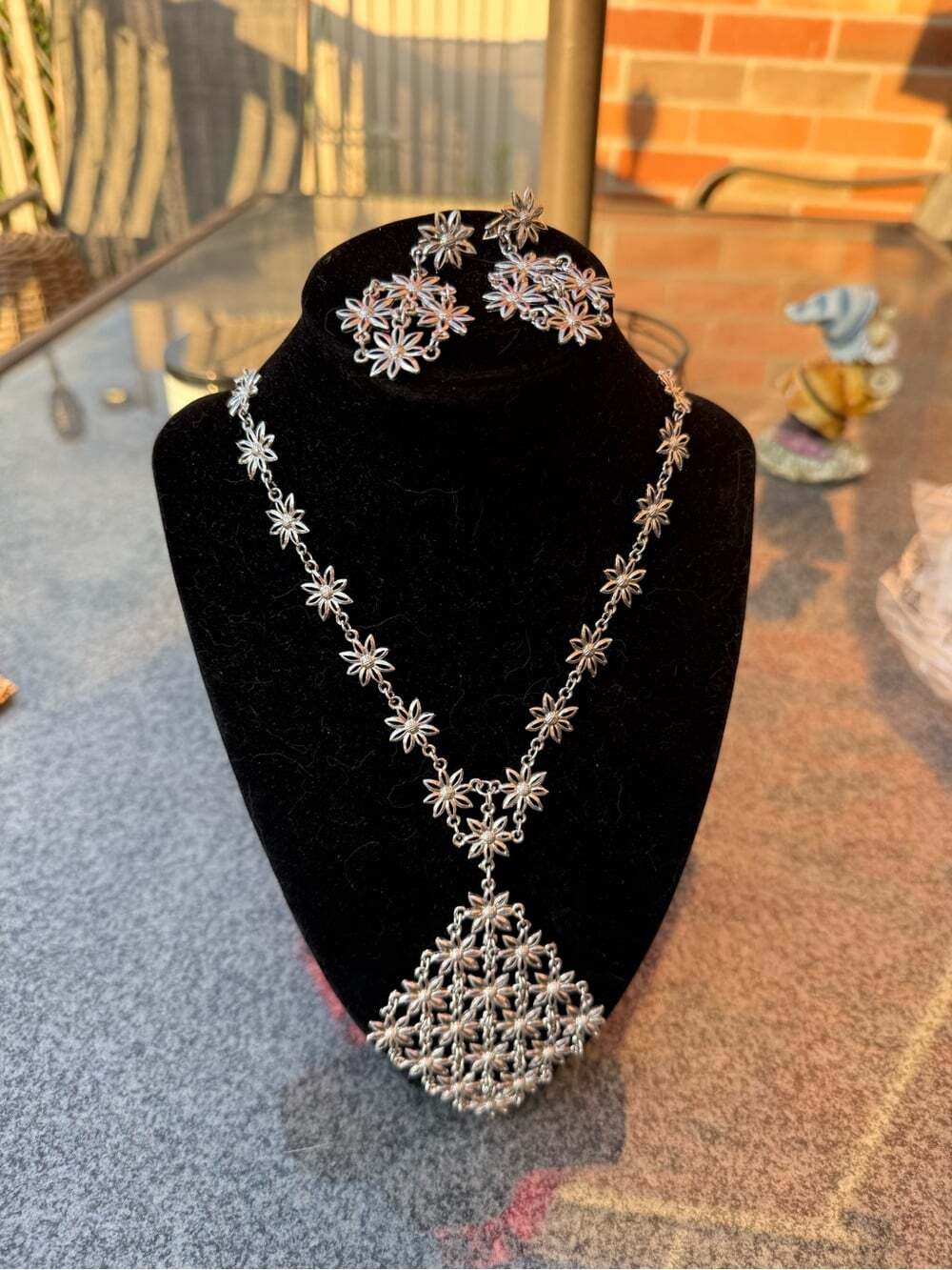 Vintage D’orlan Silver Tone Sunflower Necklace and Clipon Set - Picture 3 of 9